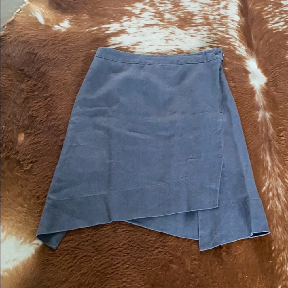 Vivienne Tam 💯% linen skirt.